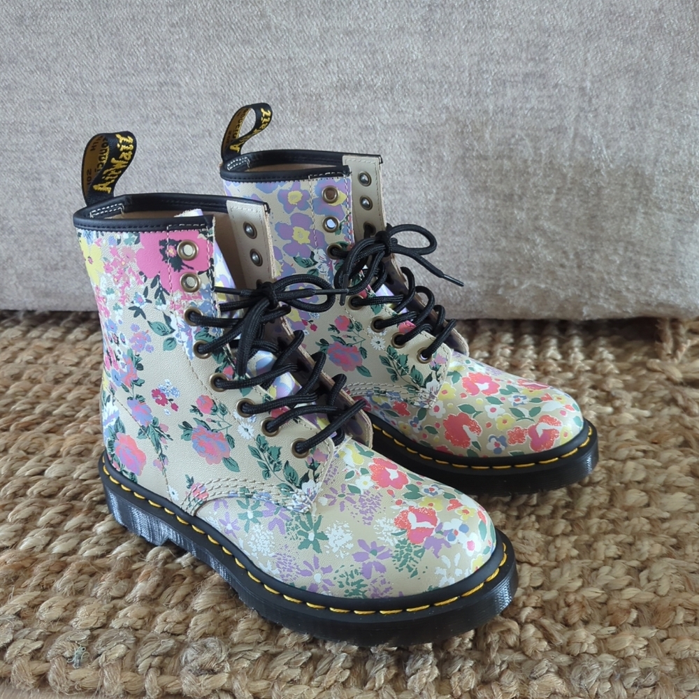 Dr. Martens 1460 Floral Mashup Parchment Beige Backhand Lace Up Combat Boot 6